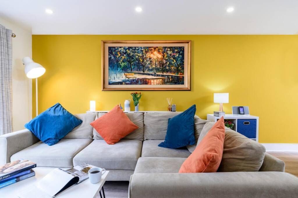 Luxury City Apartment Underground Parking 5* Belfast Exteriér fotografie